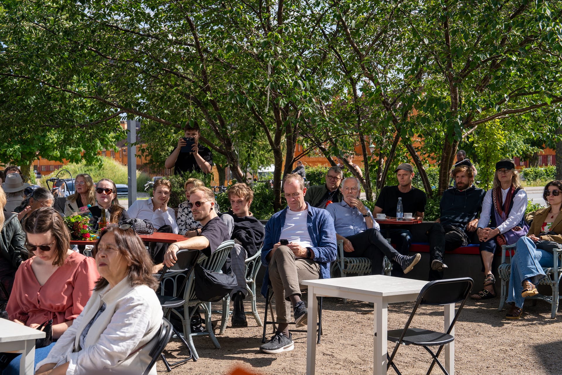 Carl Nielsen og Anne Marie Carl-Nielsens Legat uddeler talentpriser på 150.000 kr. til 20 unge musikere, komponister og billedkunstnere torsdag d. 19. juni på Den Frie Udstillingsbygning.