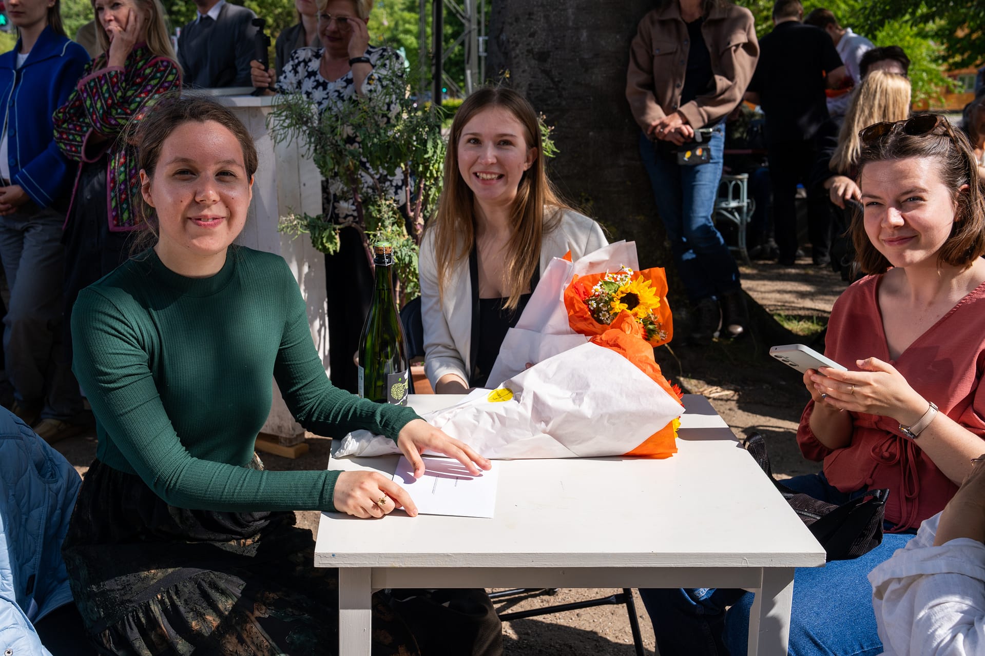 Carl Nielsen og Anne Marie Carl-Nielsens Legat uddeler talentpriser på 150.000 kr. til 20 unge musikere, komponister og billedkunstnere torsdag d. 19. juni på Den Frie Udstillingsbygning.