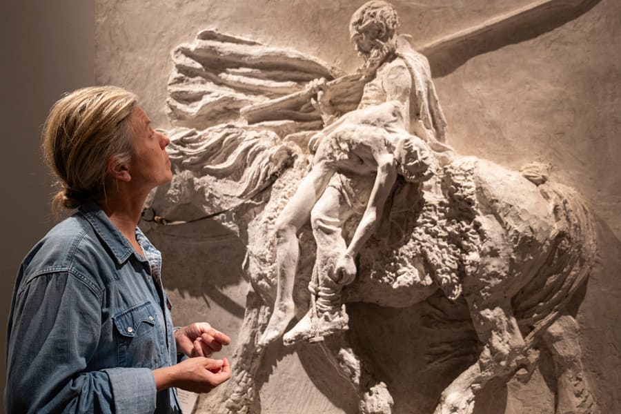 Udstillingen At forme Liv om Anne Marie Carl-Nielsen på museet TID i Odense